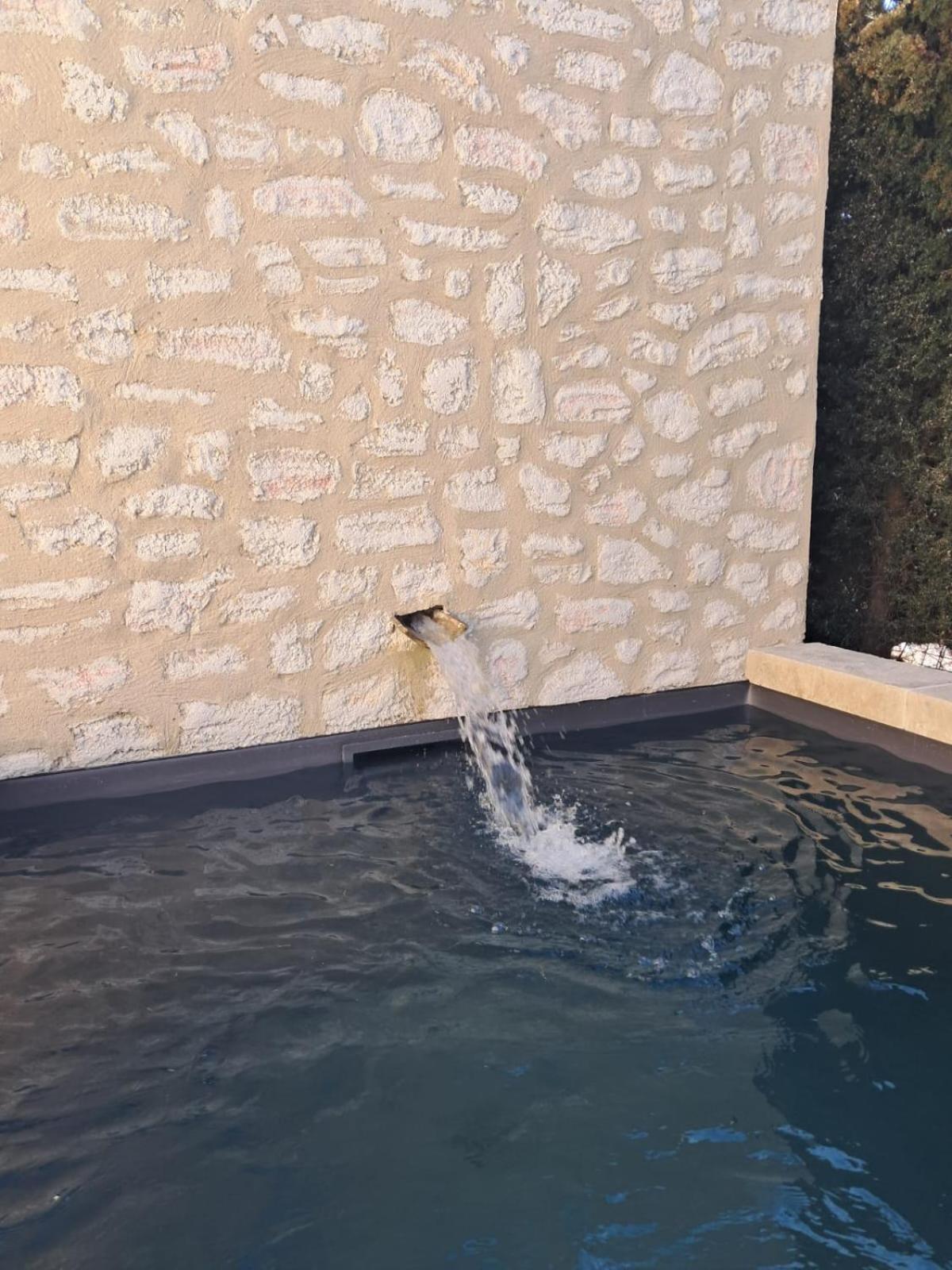 La Maison De Manon, 4-5Personnes, 75M2, Centre Village Avec Piscine Privee 毛萨纳-莱斯-阿尔皮勒 外观 照片